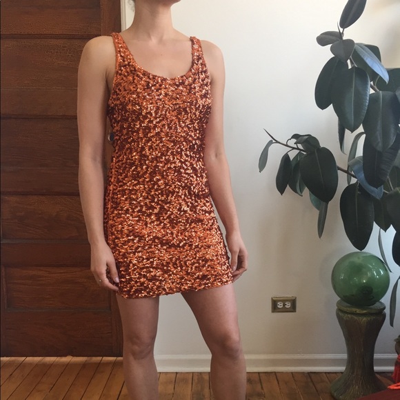 Sequins party dress - Picture 2 of 3